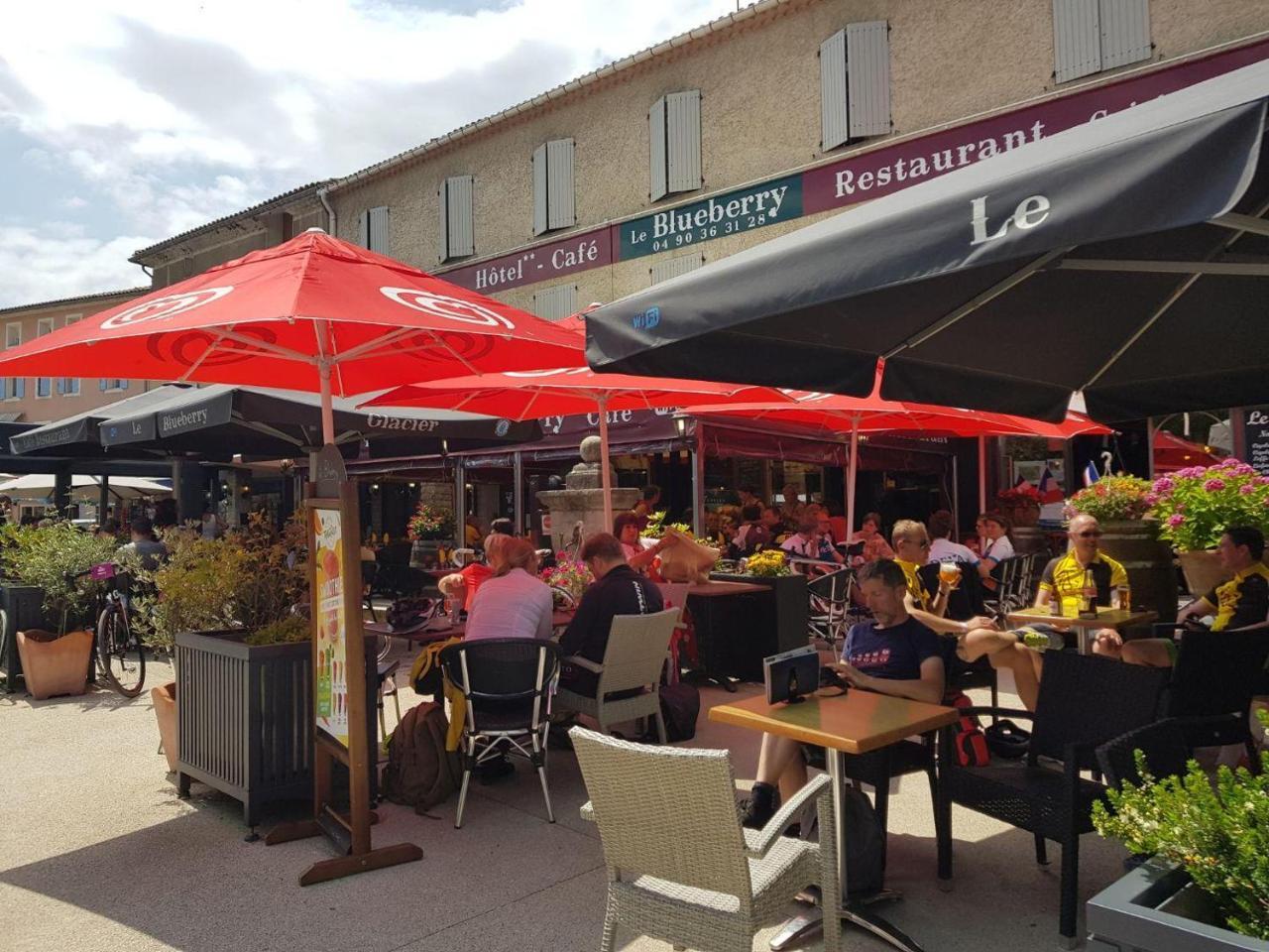 Hotel-Restaurant Le Blueberry Malaucène Zewnętrze zdjęcie